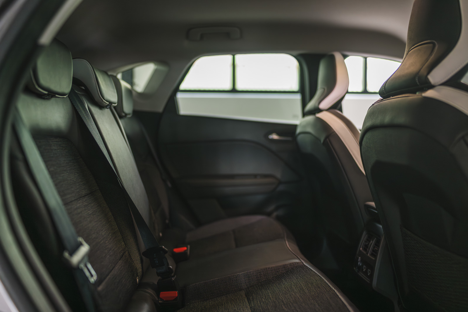 Vehicle gallery image 11