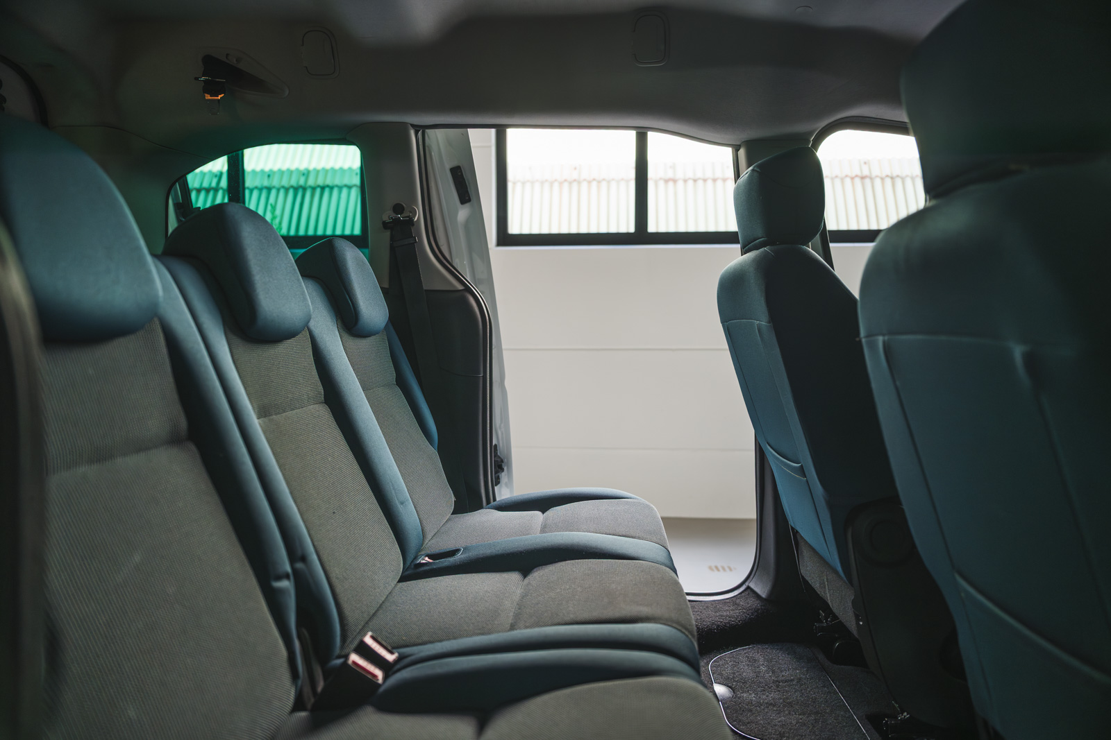 Vehicle gallery image 17