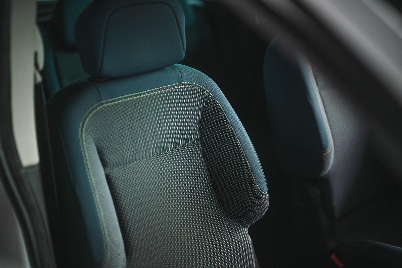Vehicle gallery image 14