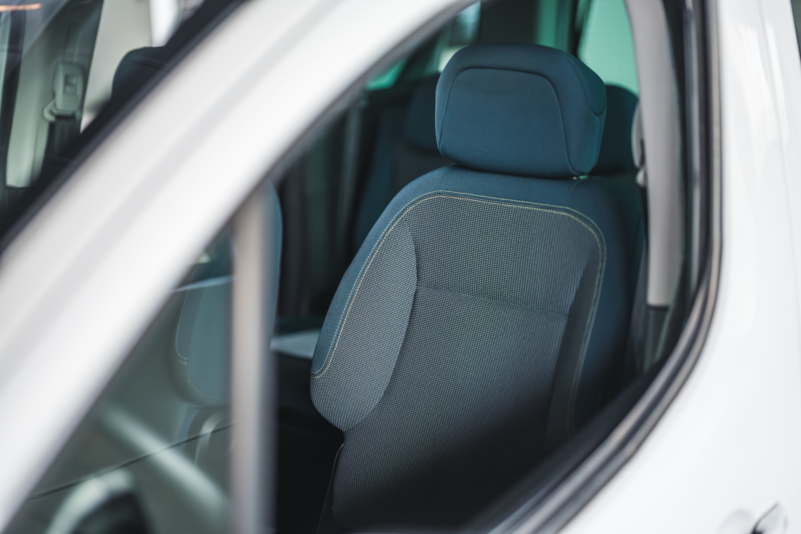 Vehicle gallery image 15