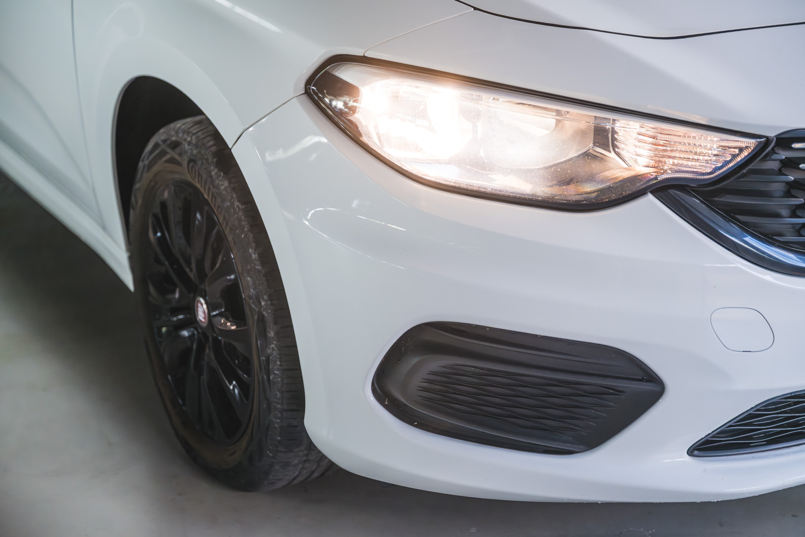Vehicle gallery image 8