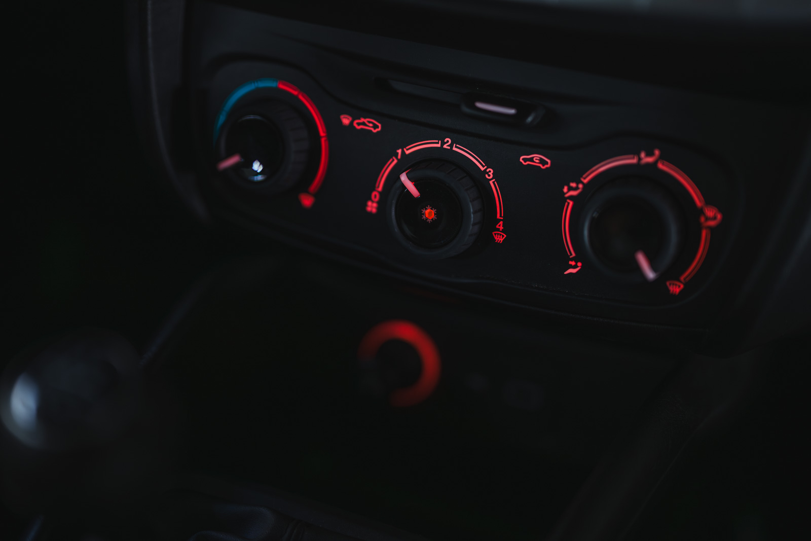 Vehicle gallery image 22