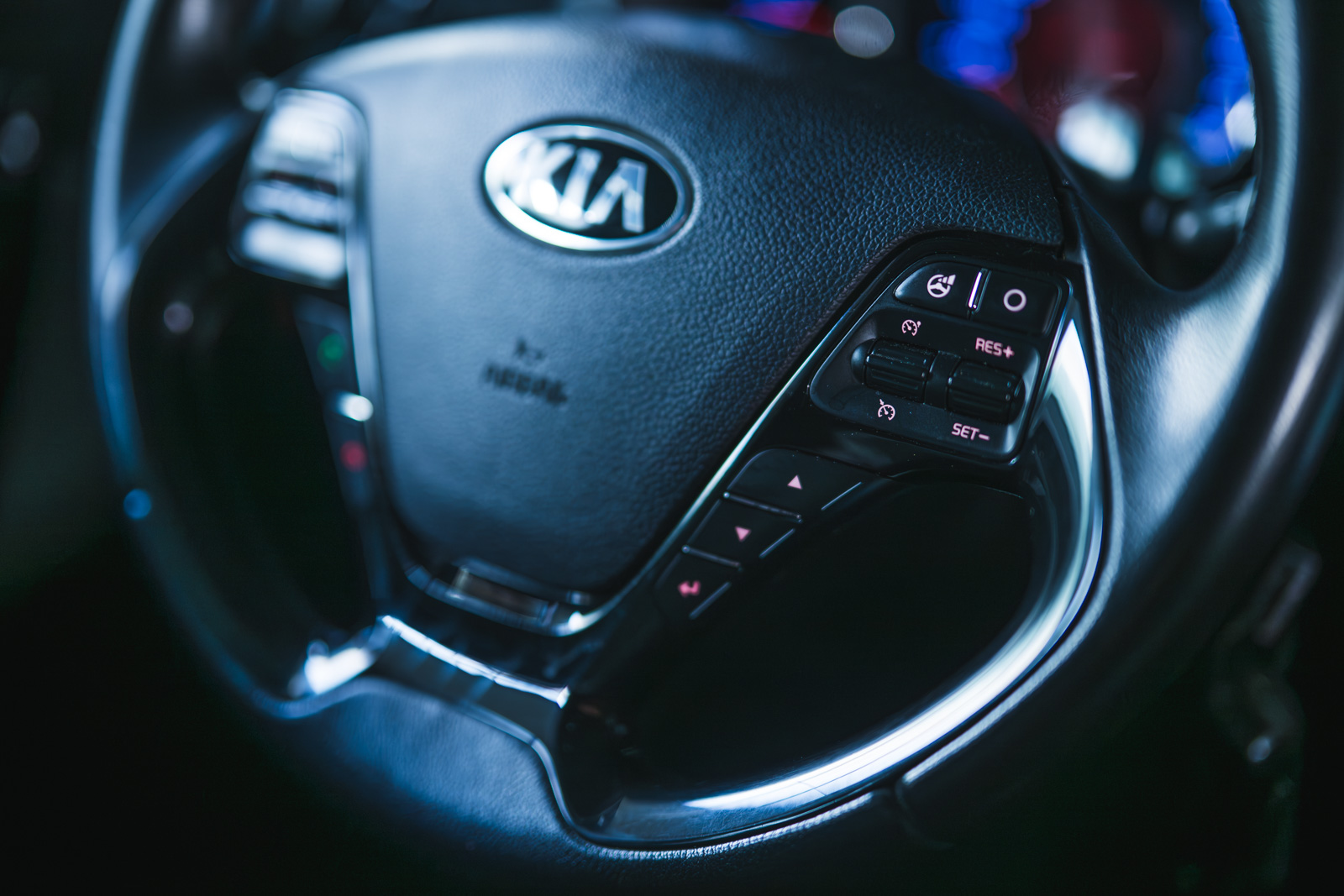 Vehicle gallery image 21