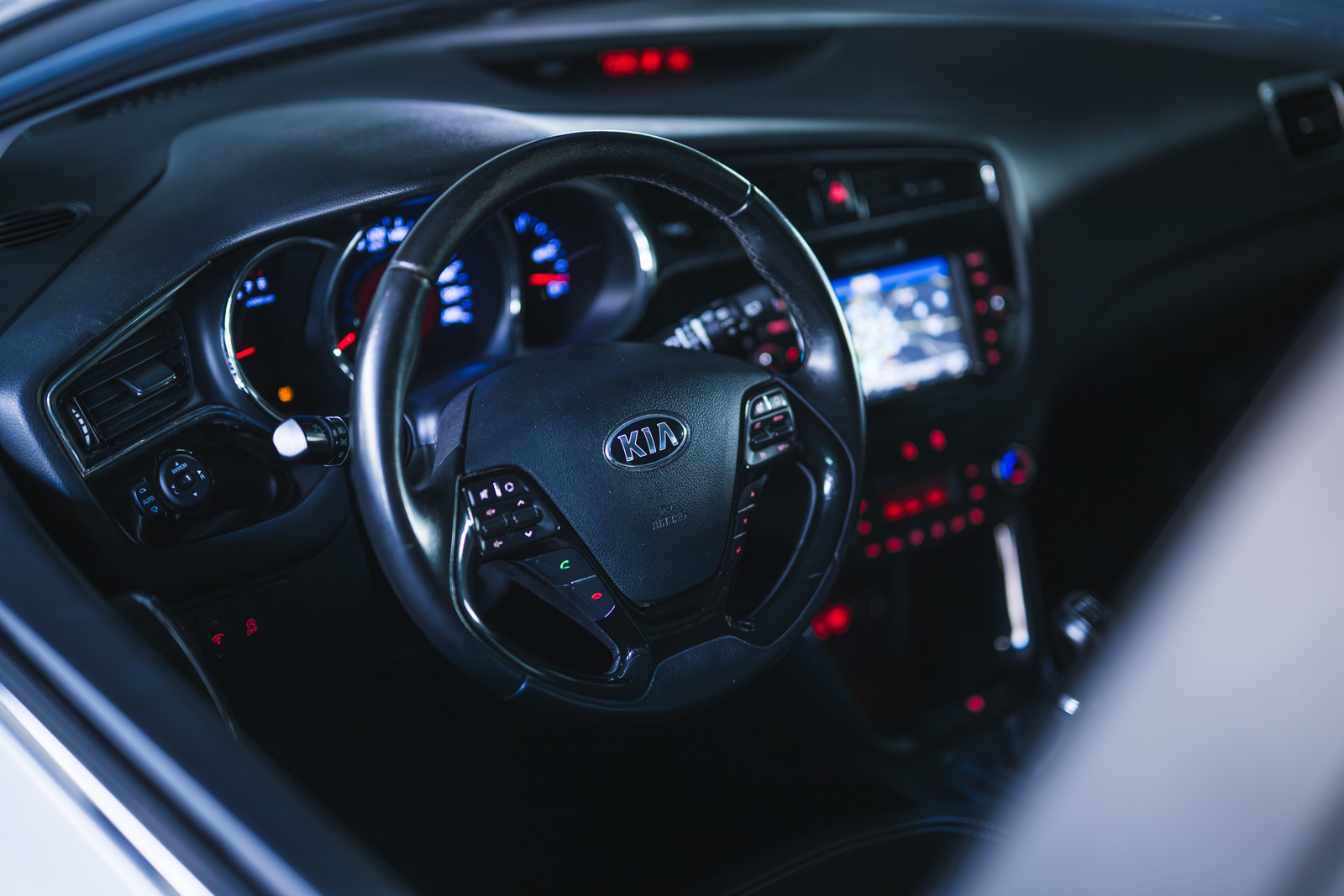 Vehicle gallery image 20