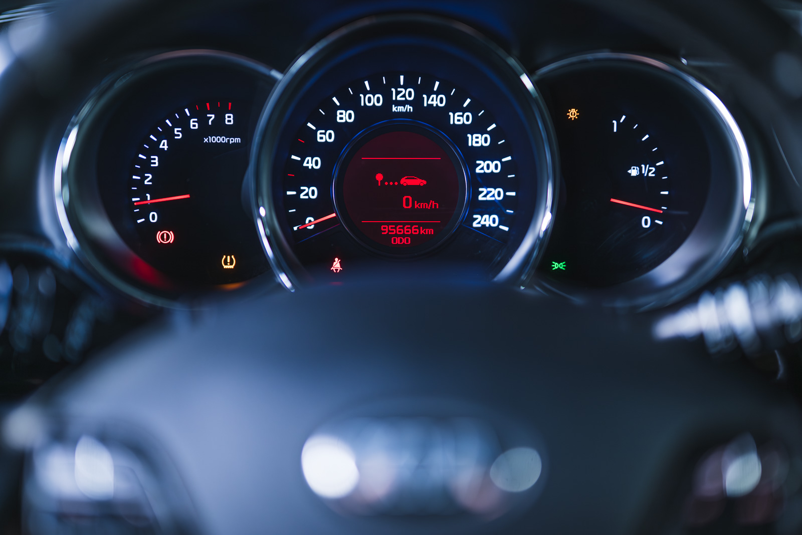 Vehicle gallery image 22