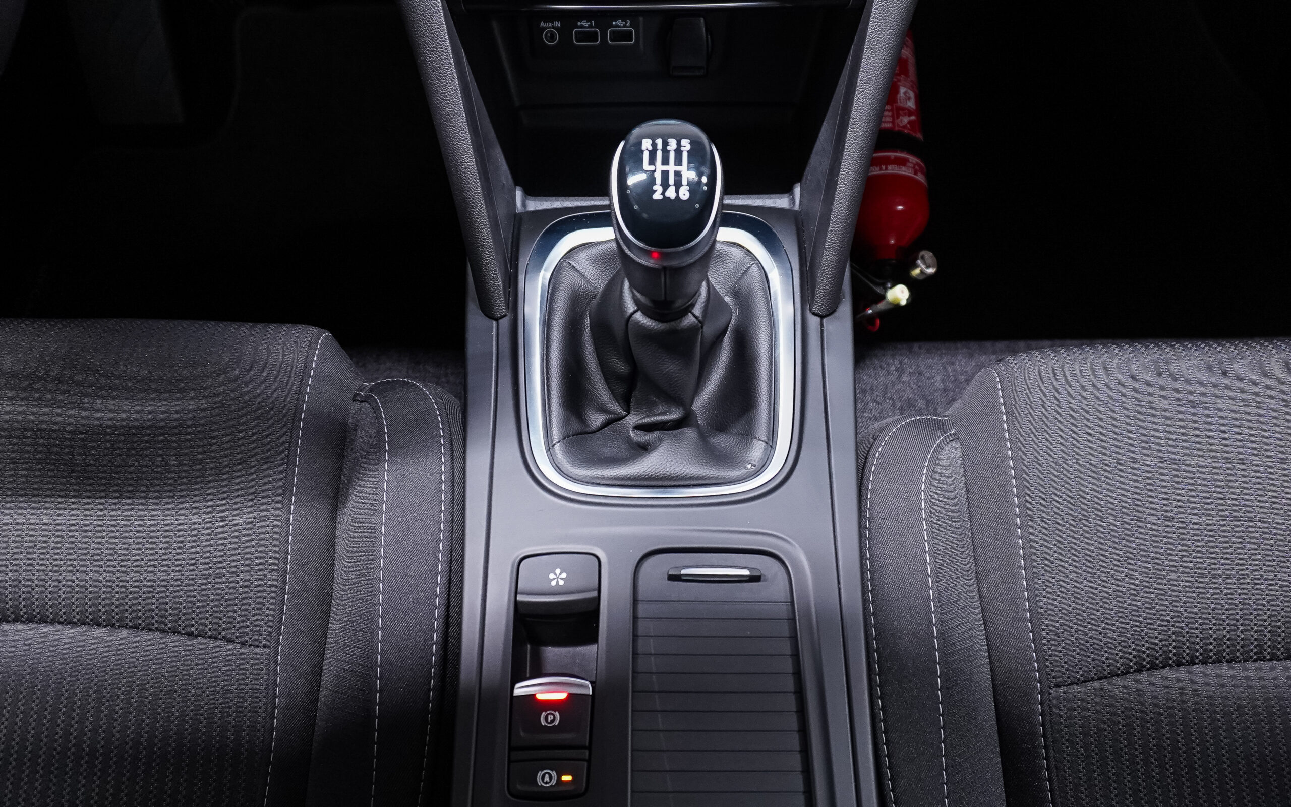 Vehicle gallery image 20