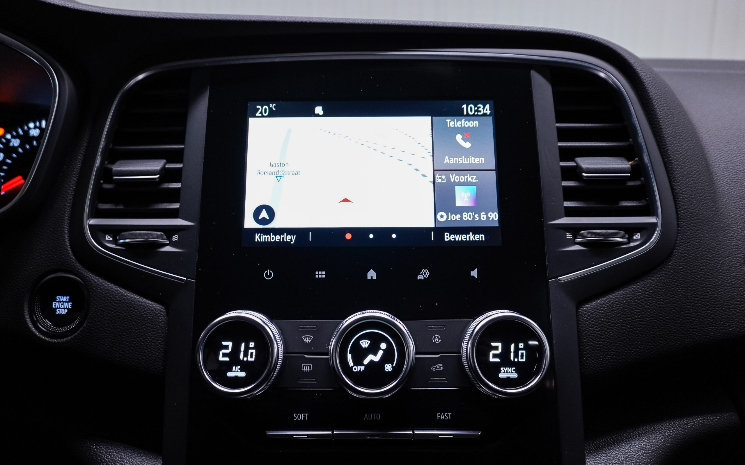 Vehicle gallery image 13
