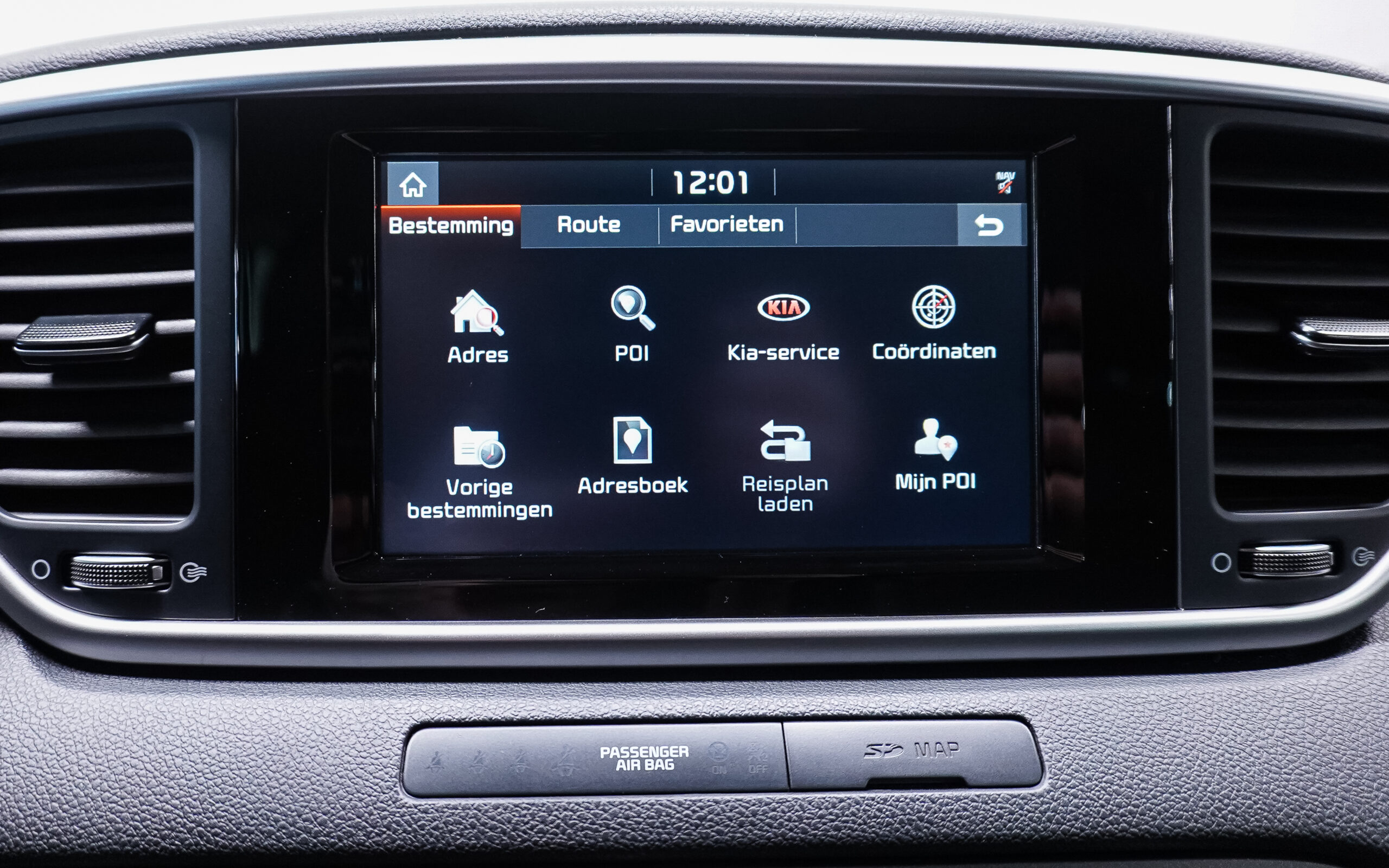 Vehicle gallery image 15