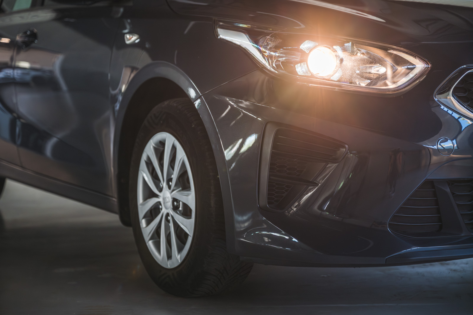 Vehicle gallery image 7
