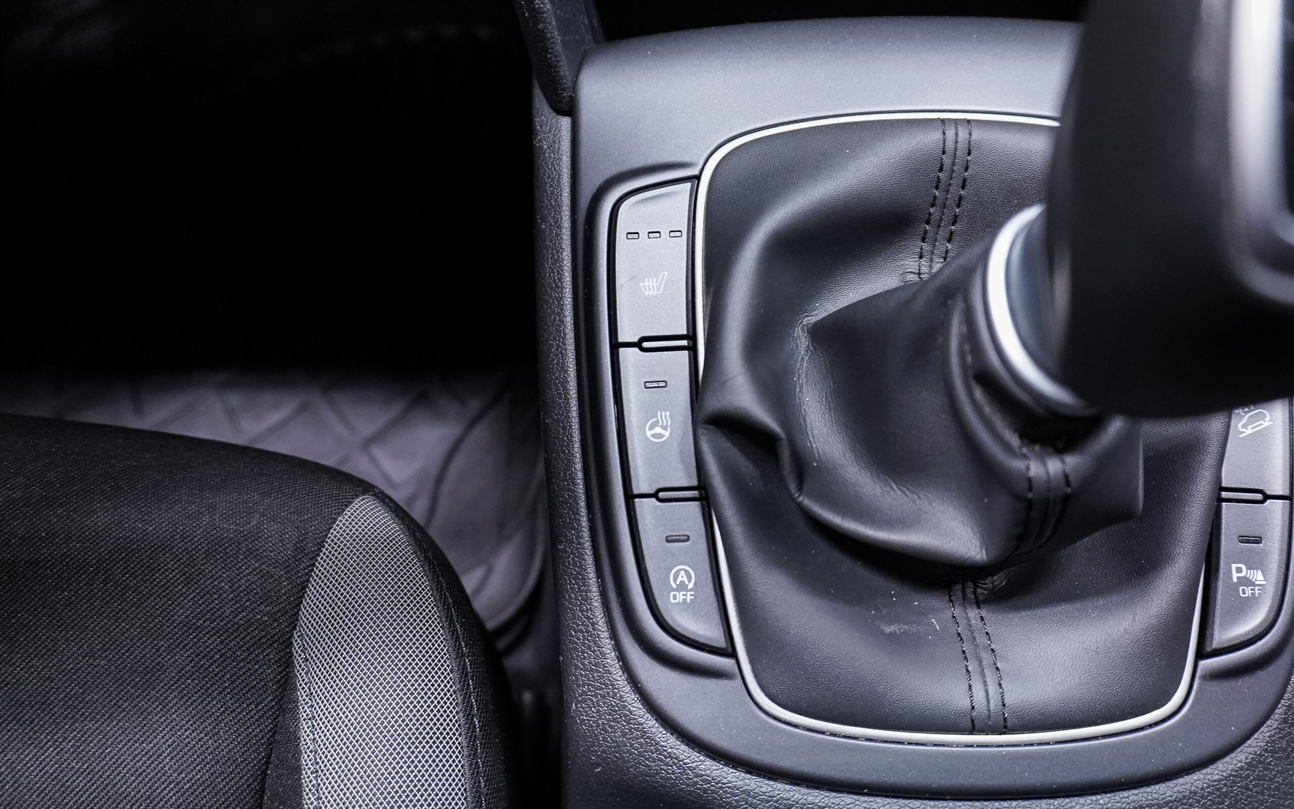 Vehicle gallery image 22