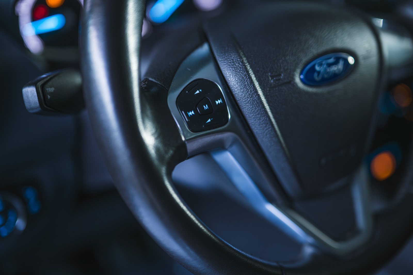 Vehicle gallery image 22