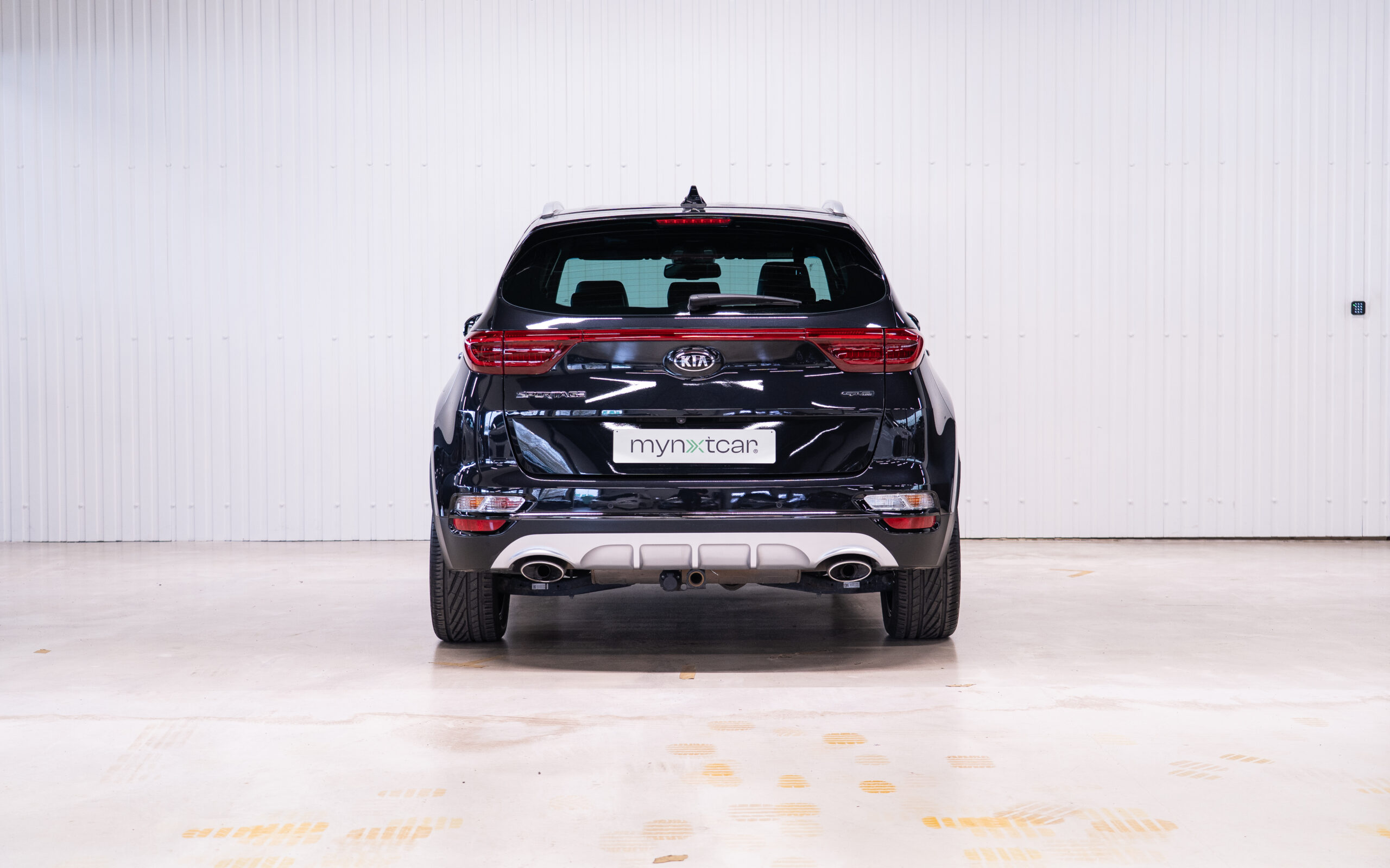 Vehicle gallery image 4