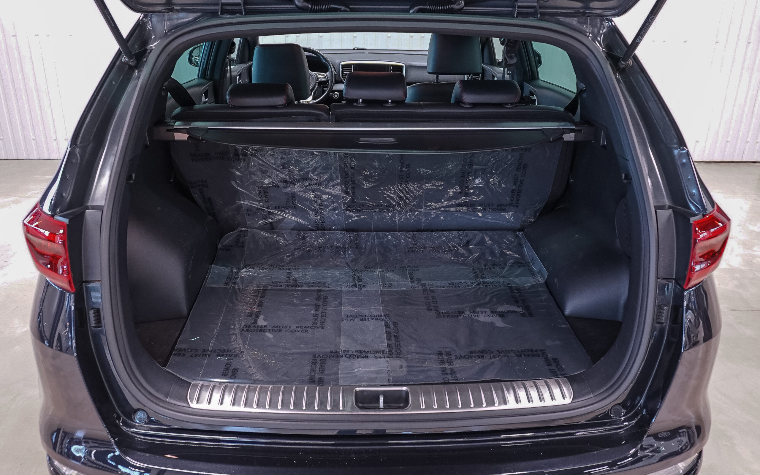Vehicle gallery image 6
