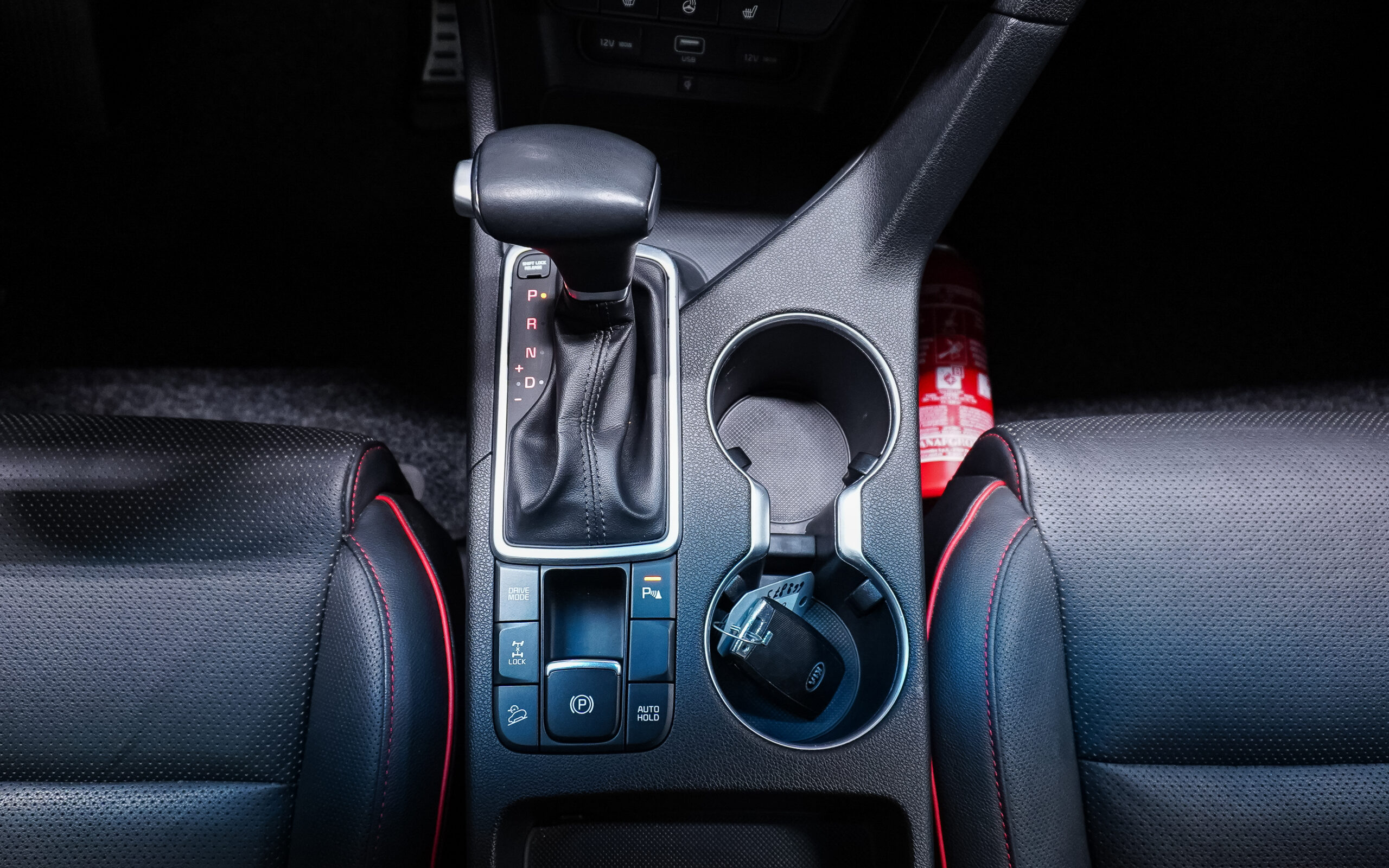 Vehicle gallery image 25