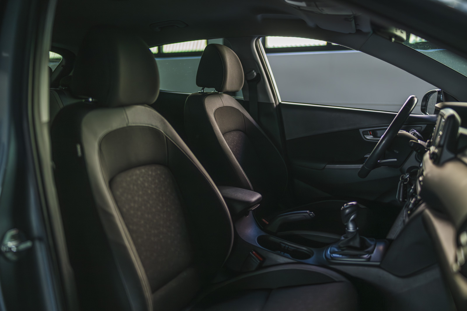 Vehicle gallery image 11