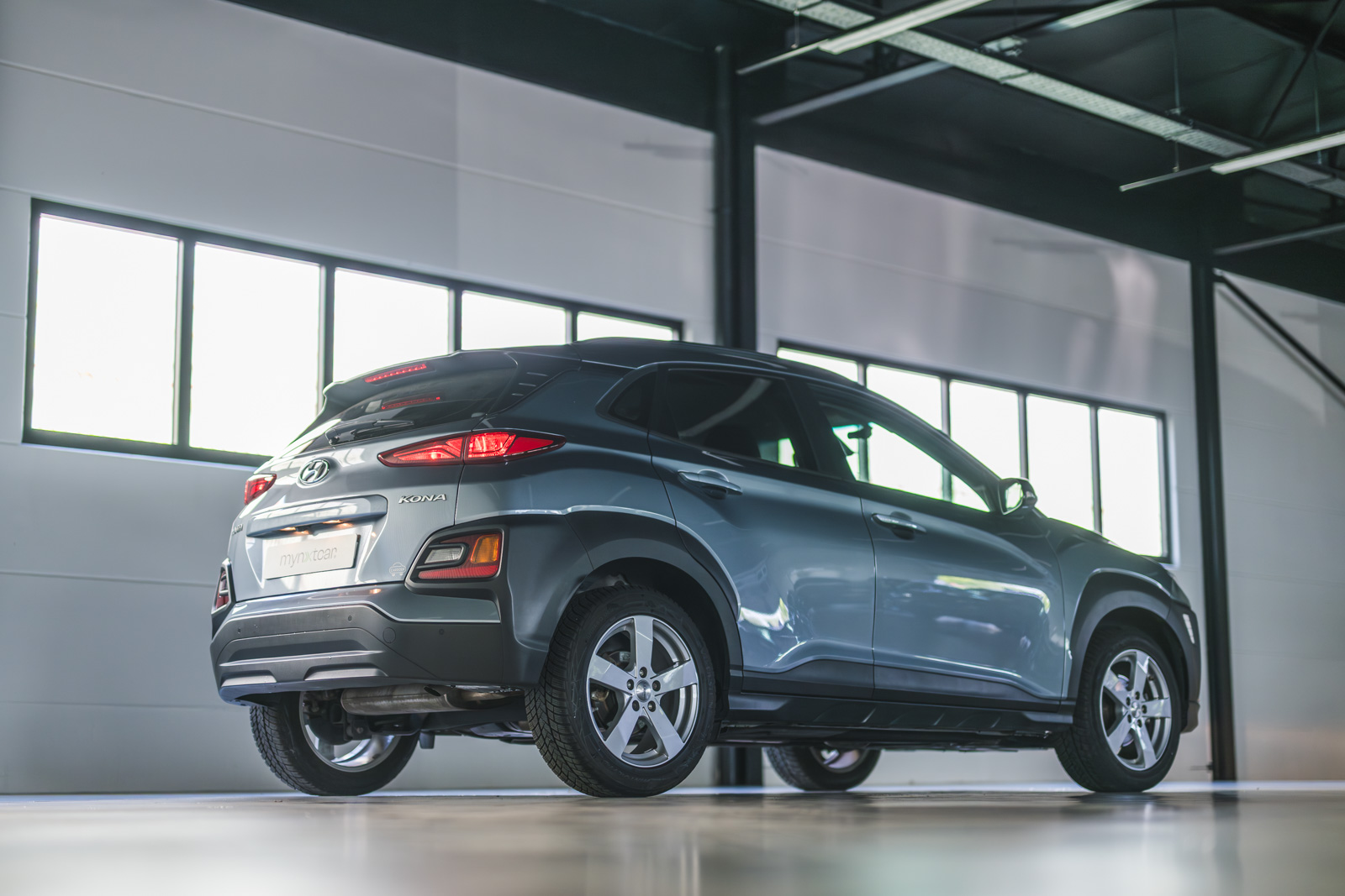 Vehicle gallery image 4