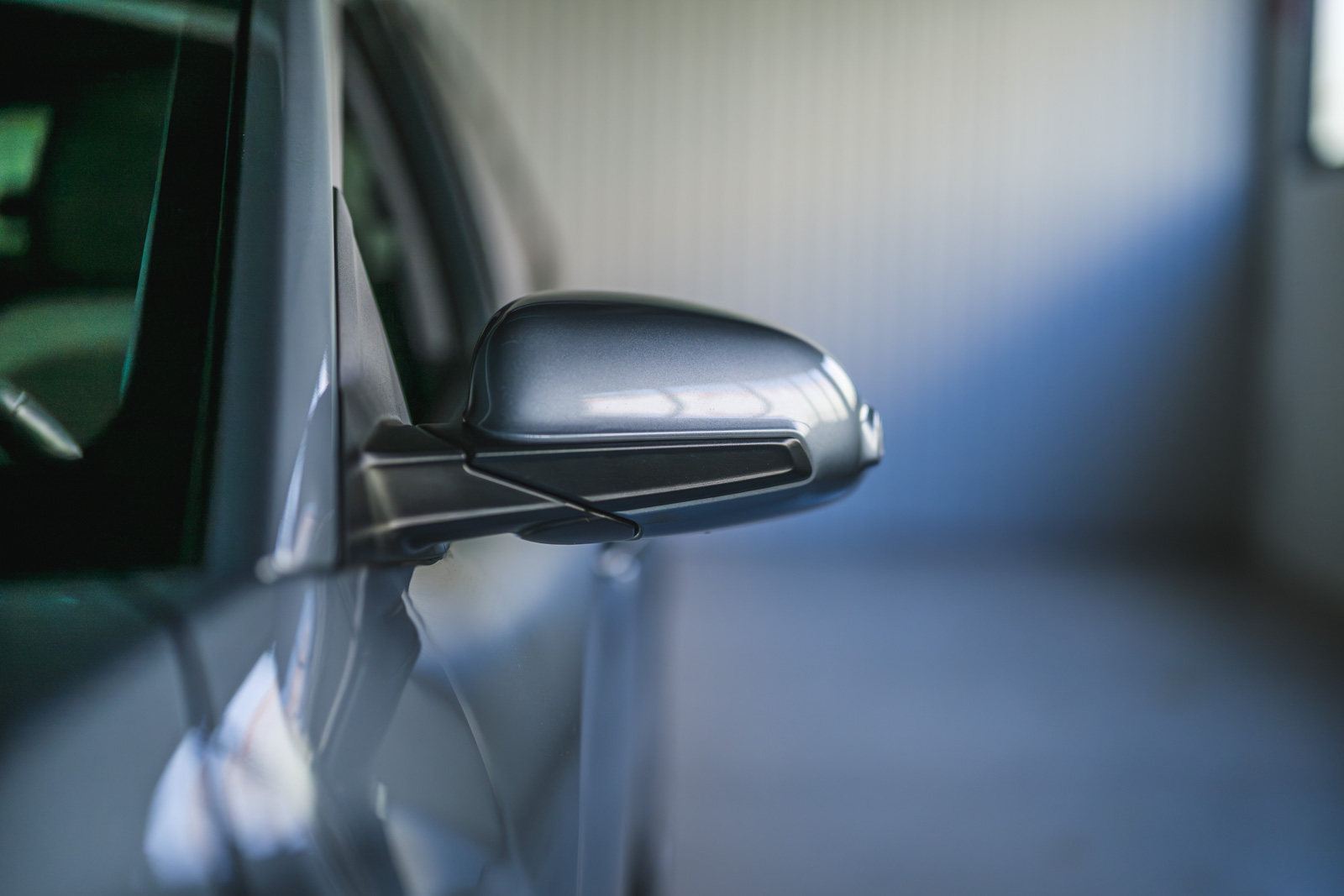Vehicle gallery image 7