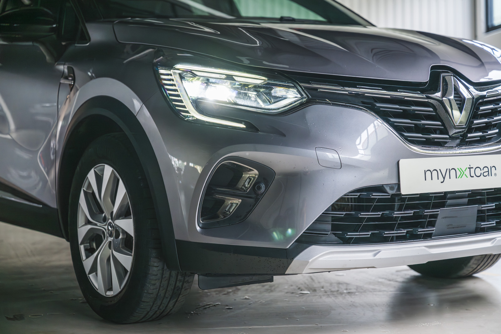 Vehicle gallery image 6
