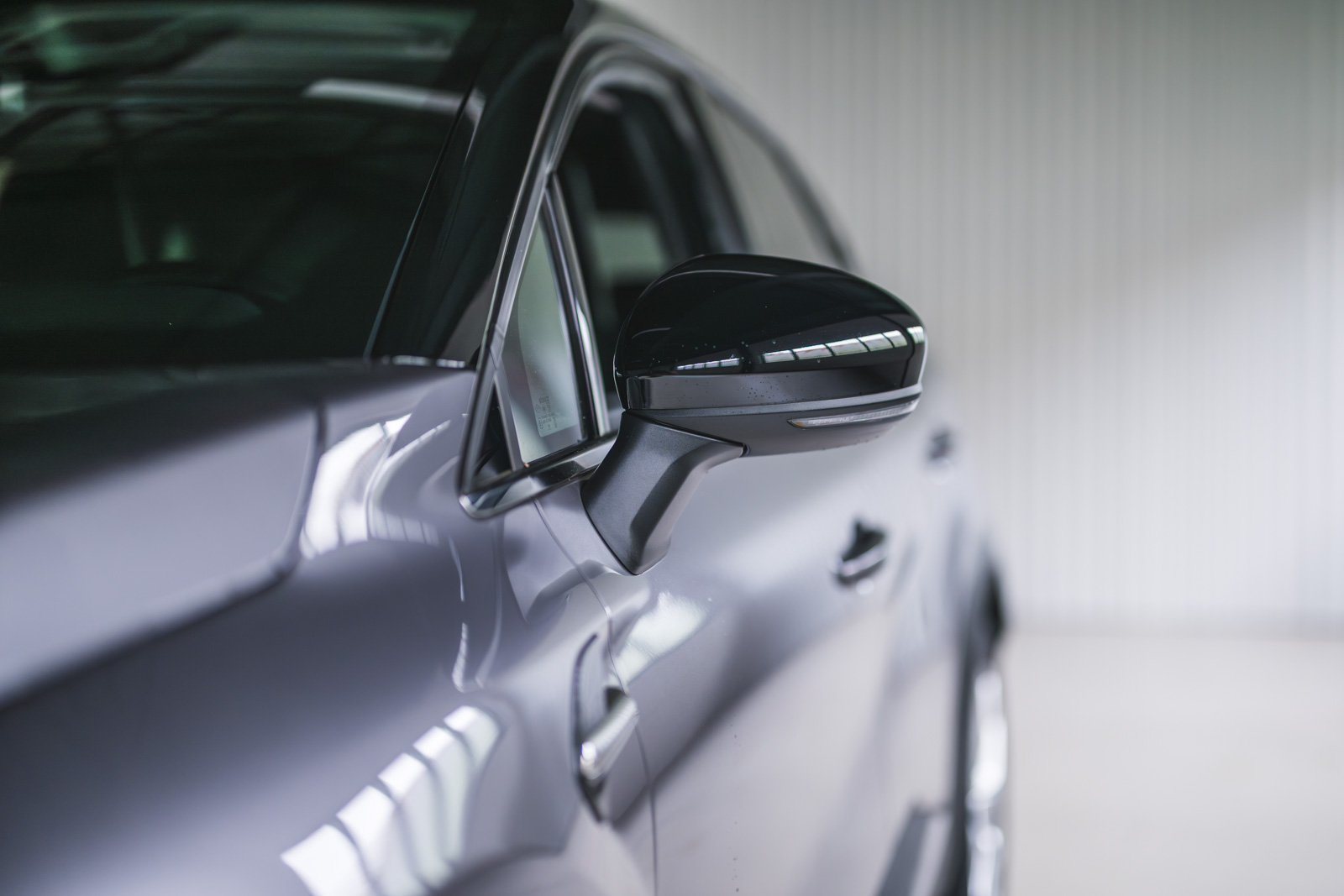 Vehicle gallery image 10