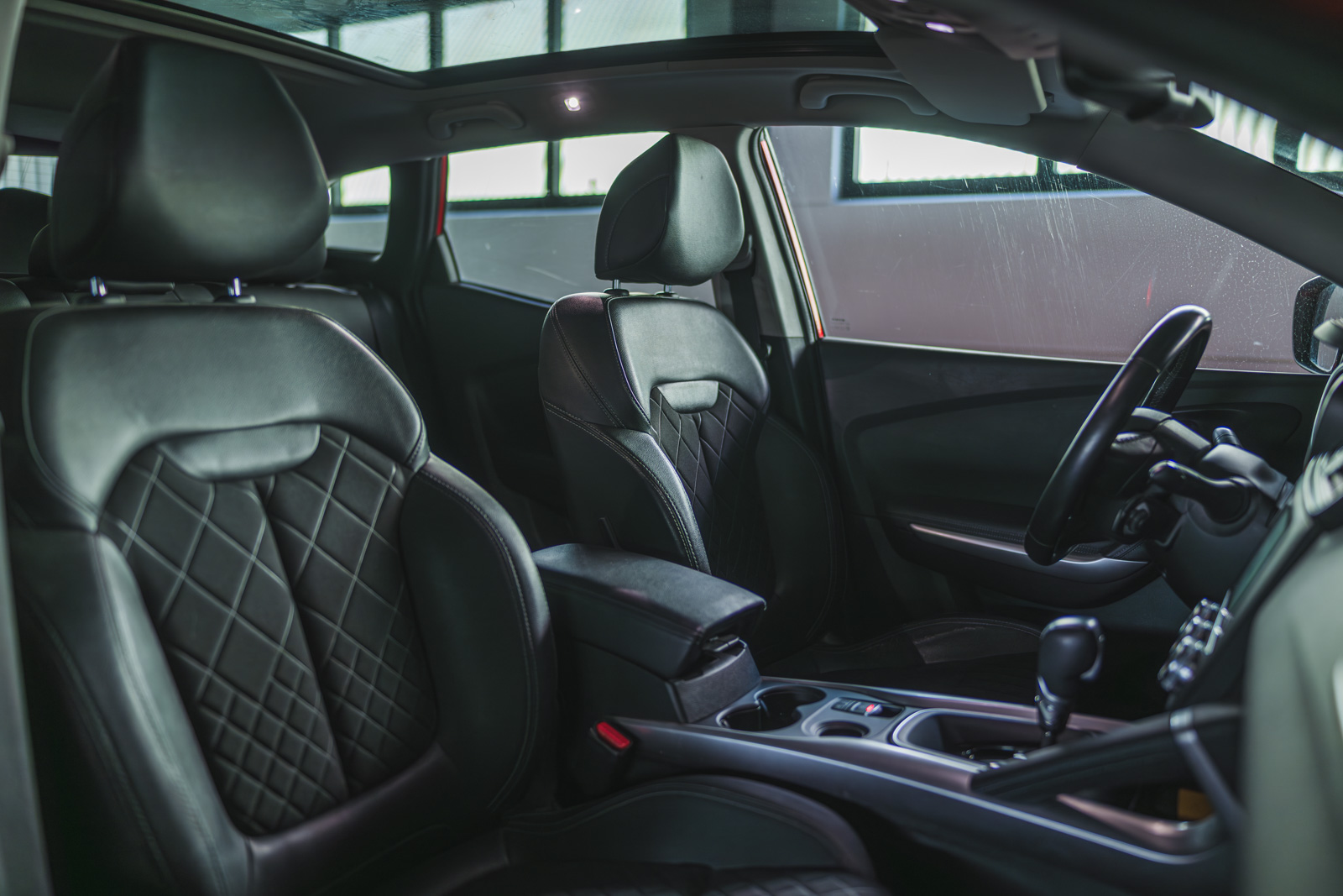 Vehicle gallery image 14