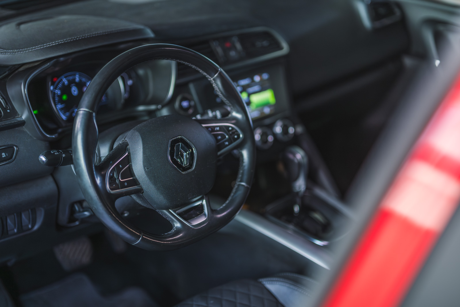 Vehicle gallery image 17