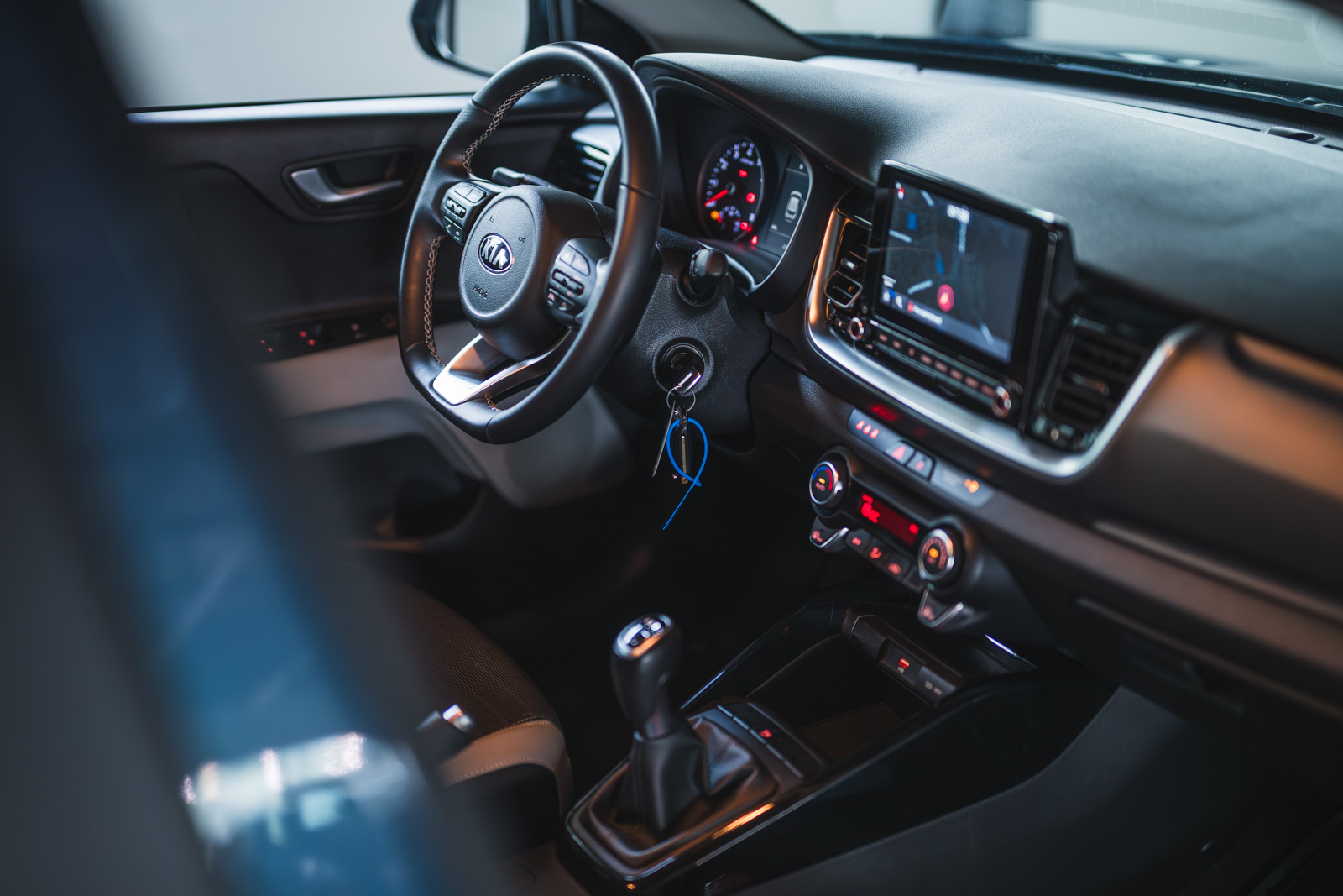 Vehicle gallery image 17