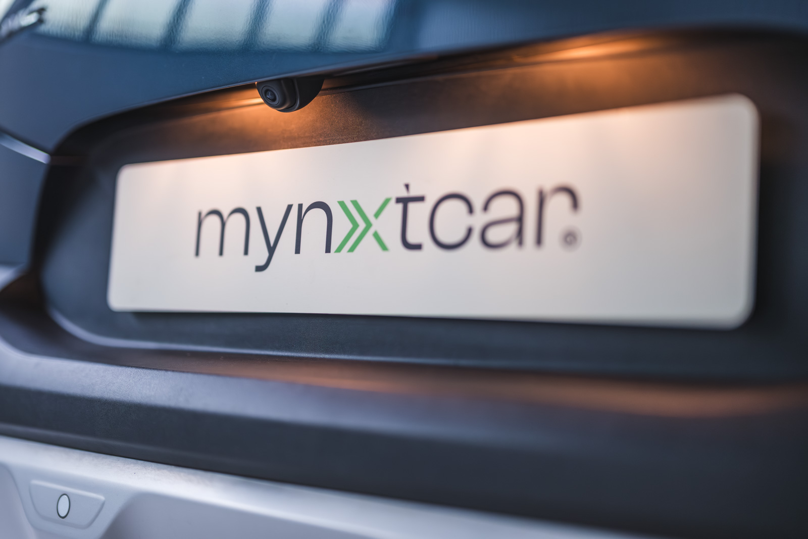 Vehicle gallery image 12