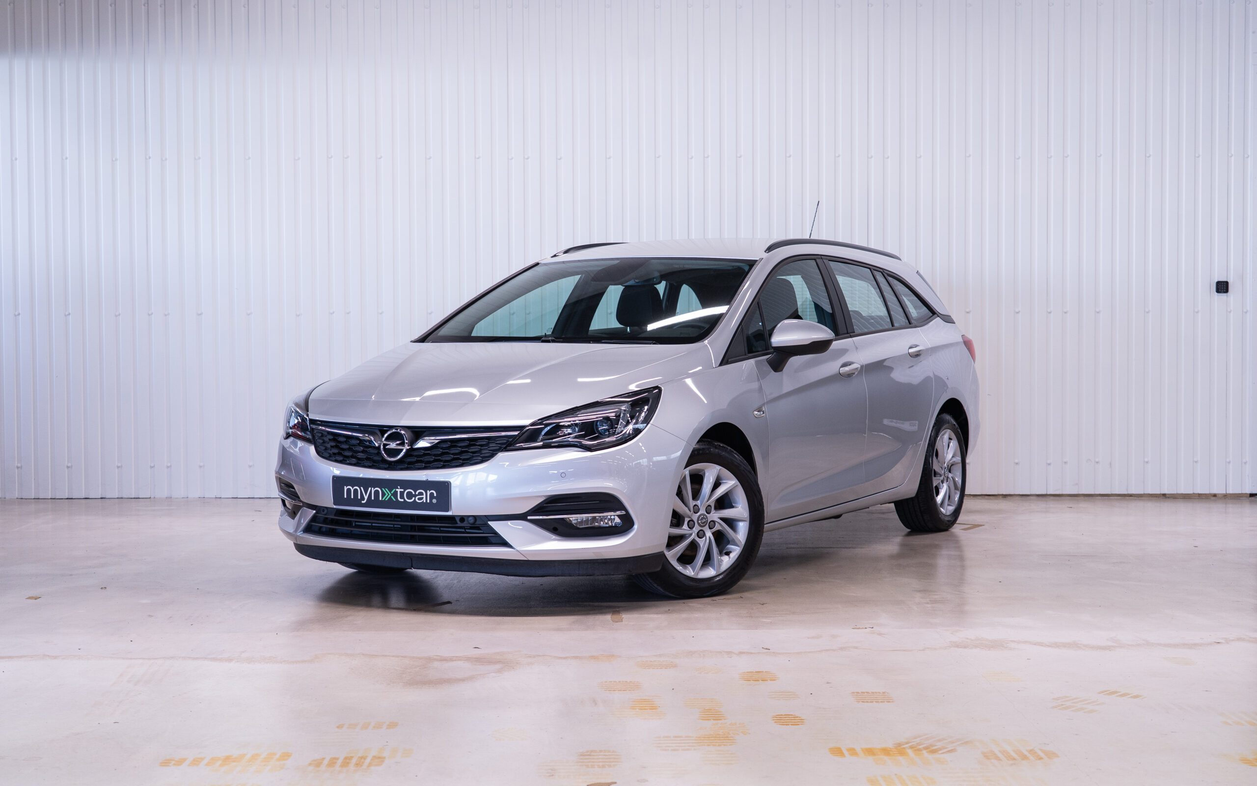 Vehicle gallery image 1
