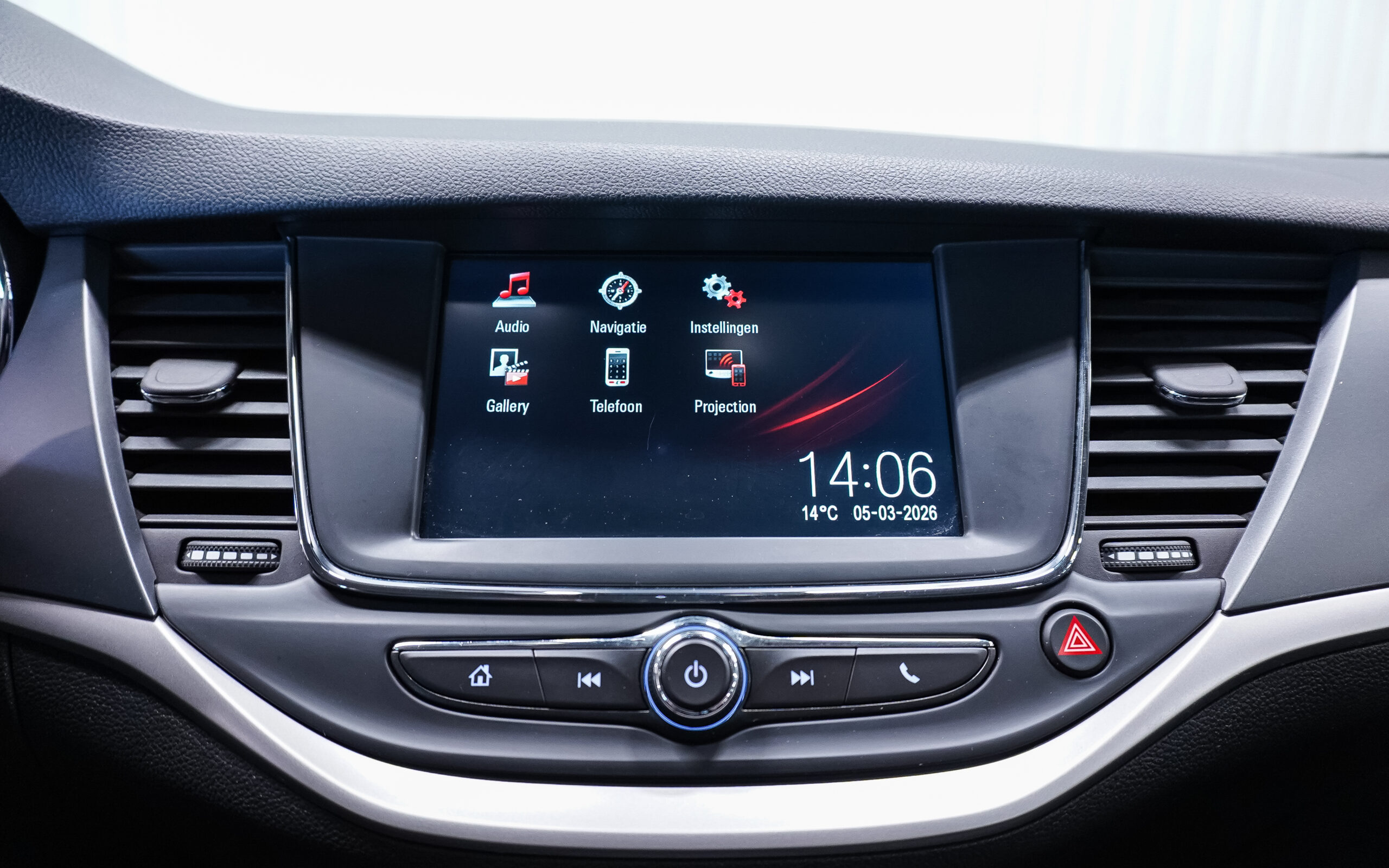 Vehicle gallery image 14