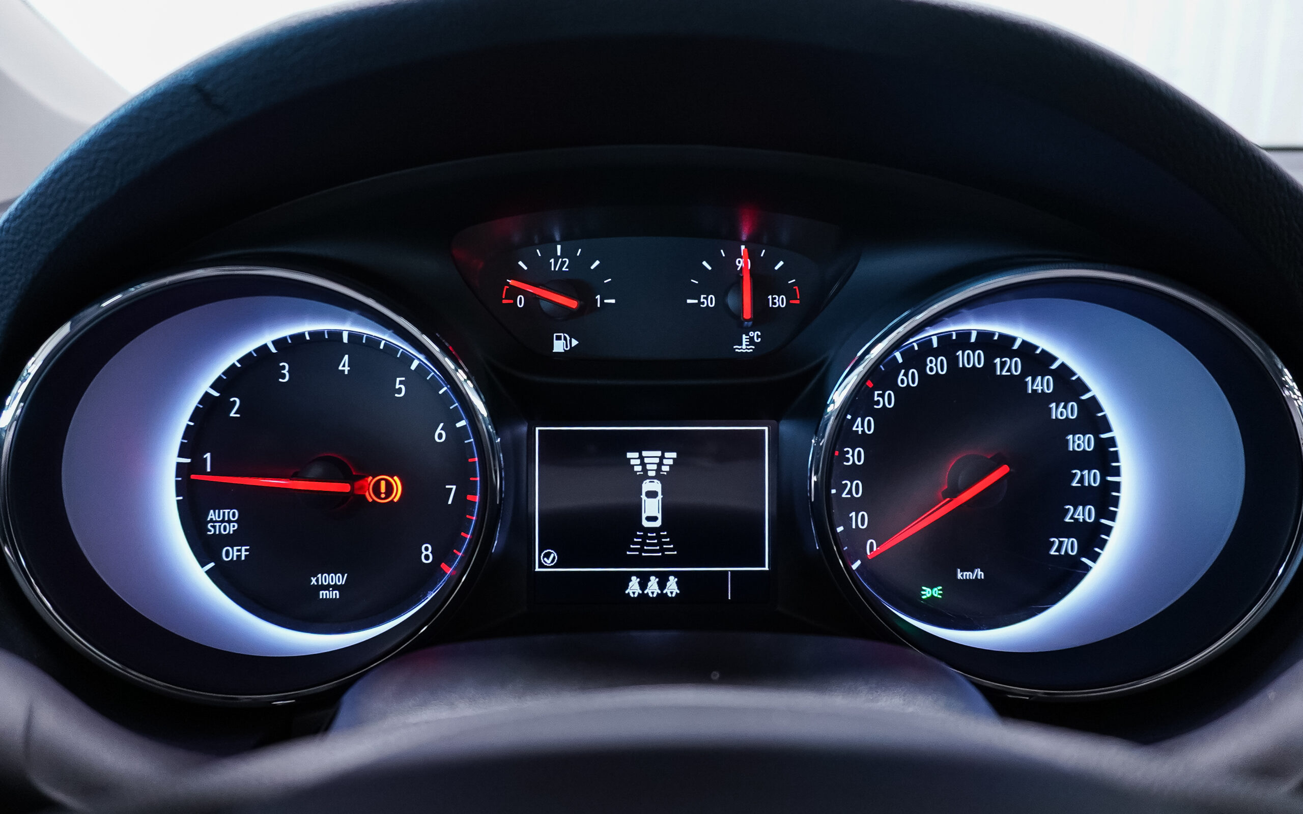 Vehicle gallery image 12