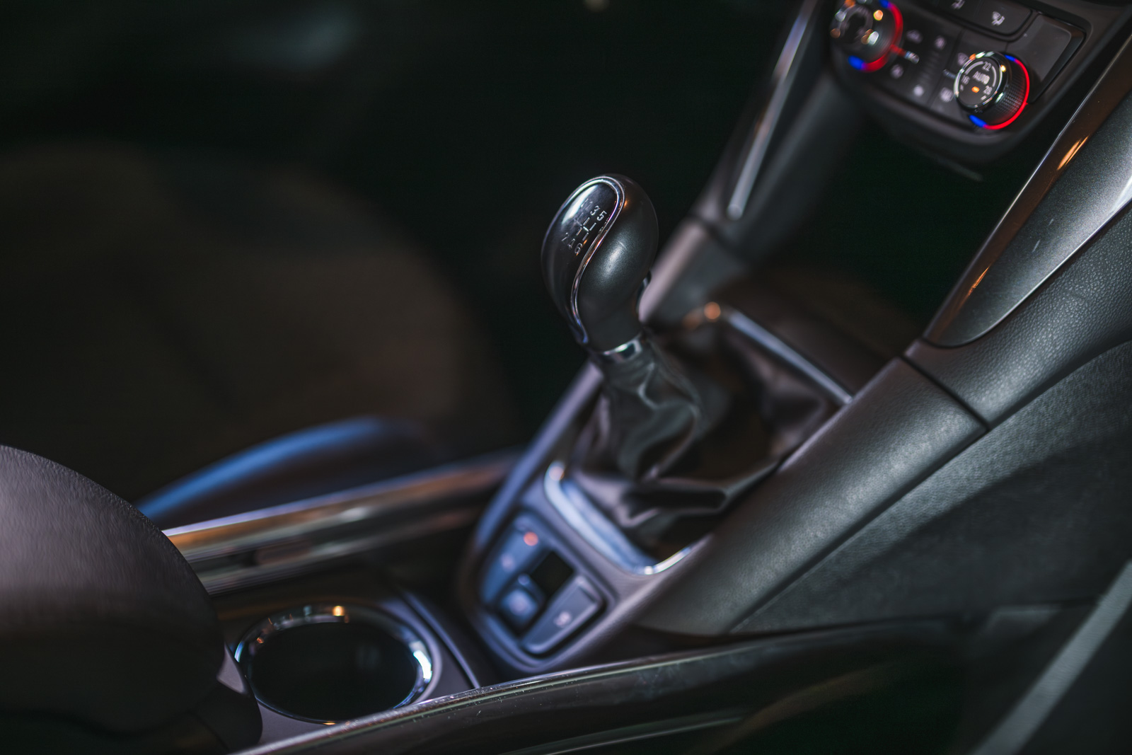 Vehicle gallery image 17