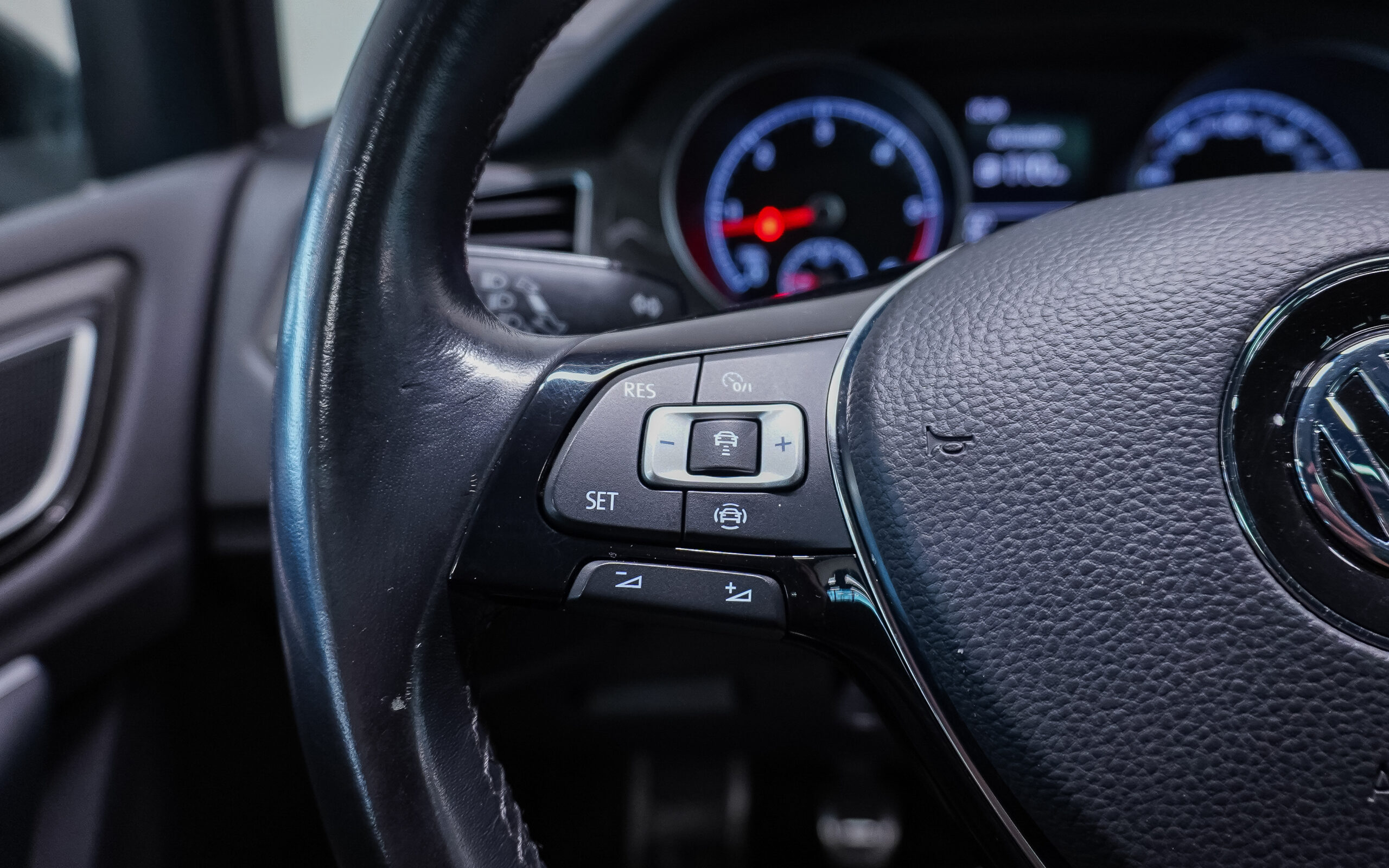 Vehicle gallery image 27