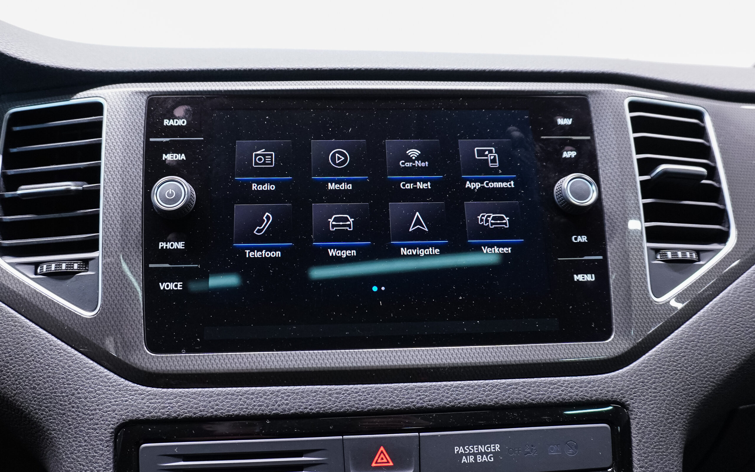 Vehicle gallery image 22
