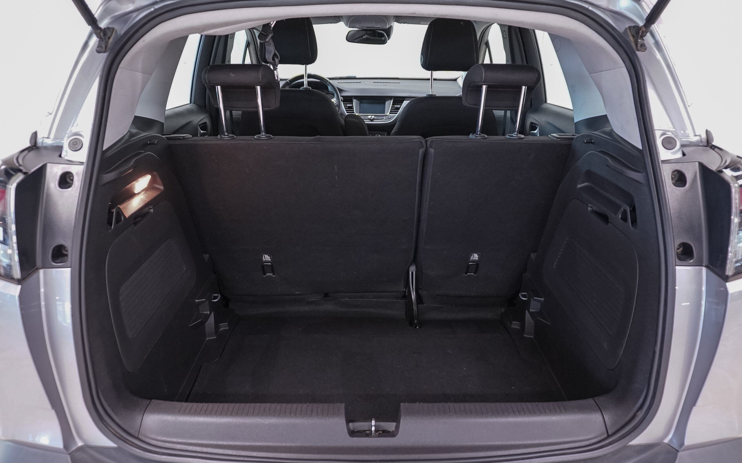 Vehicle gallery image 10