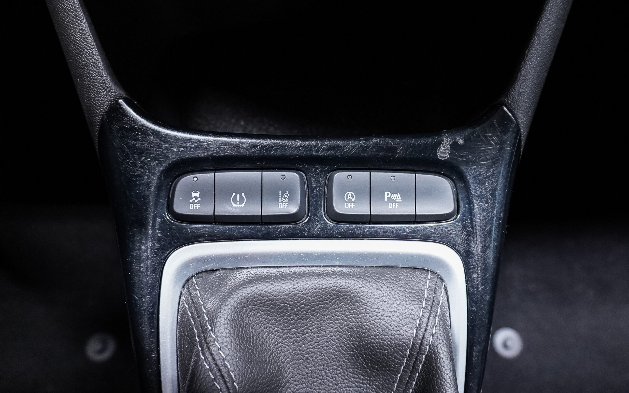 Vehicle gallery image 19