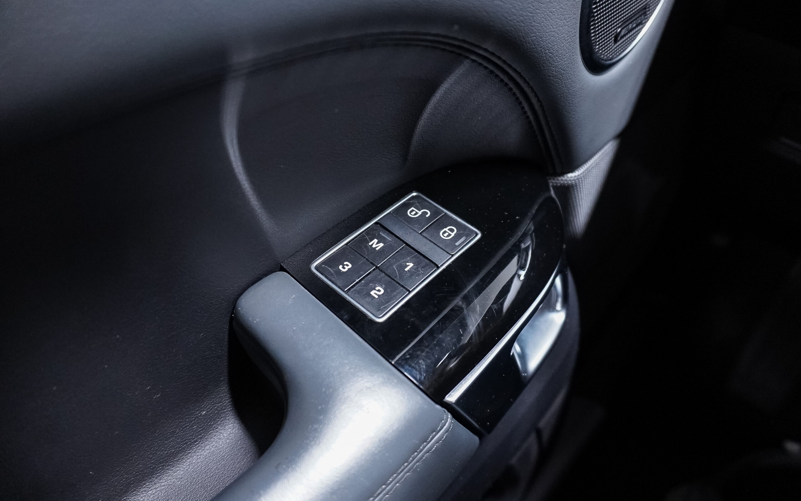 Vehicle gallery image 29