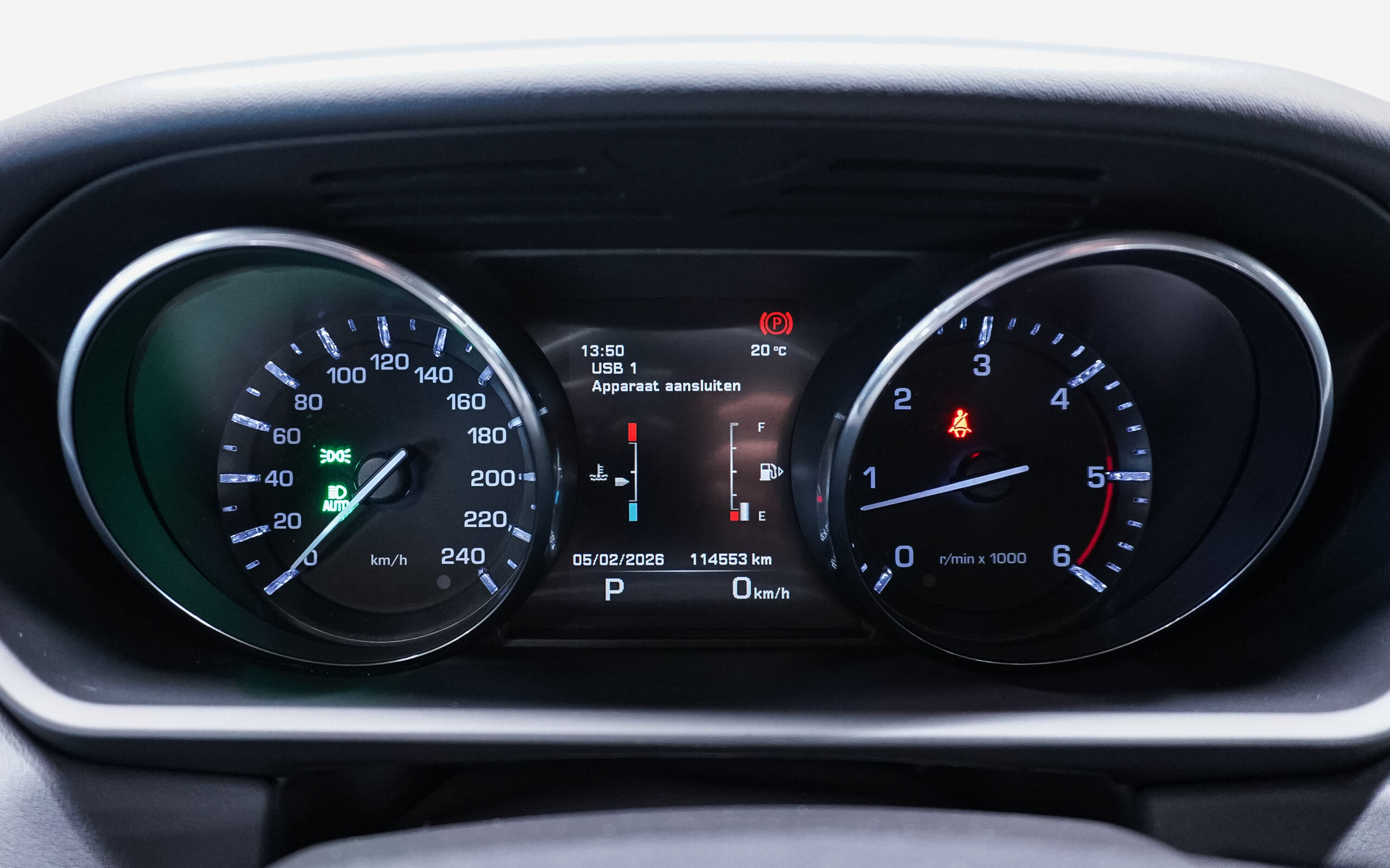 Vehicle gallery image 14