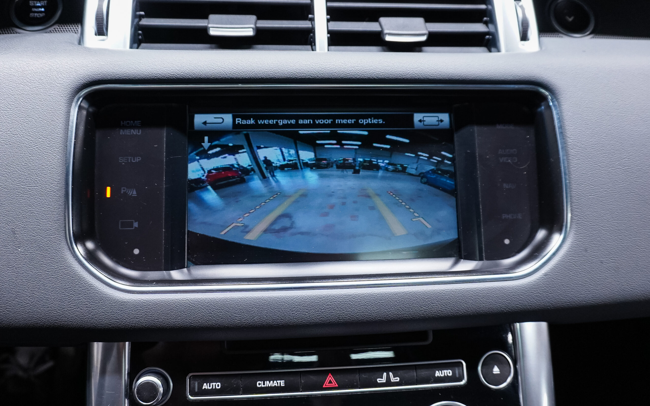 Vehicle gallery image 19