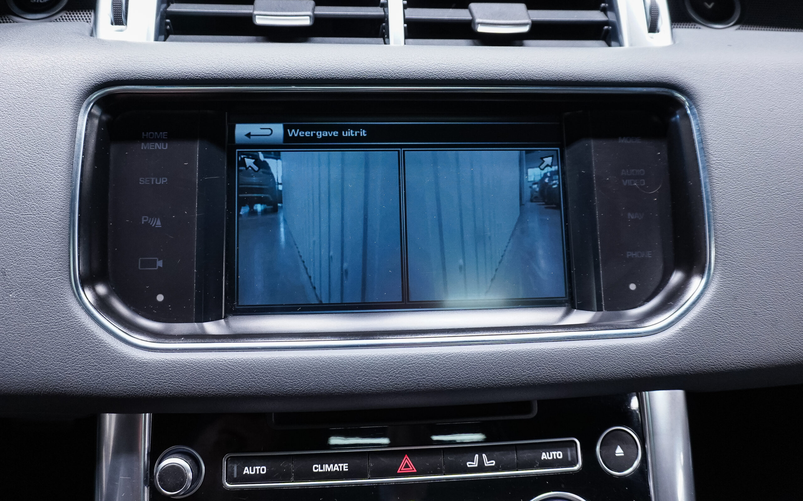 Vehicle gallery image 20