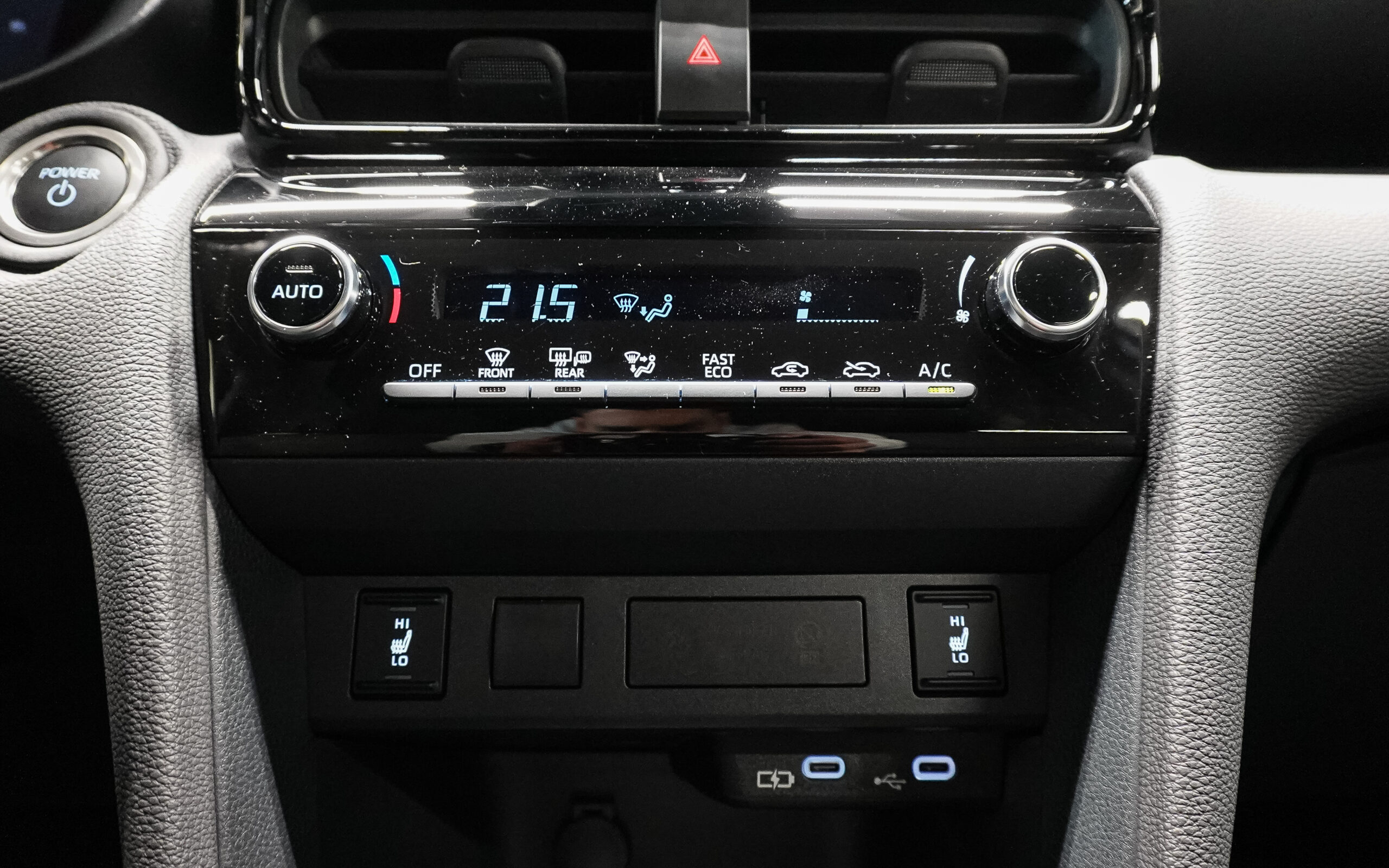 Vehicle gallery image 22