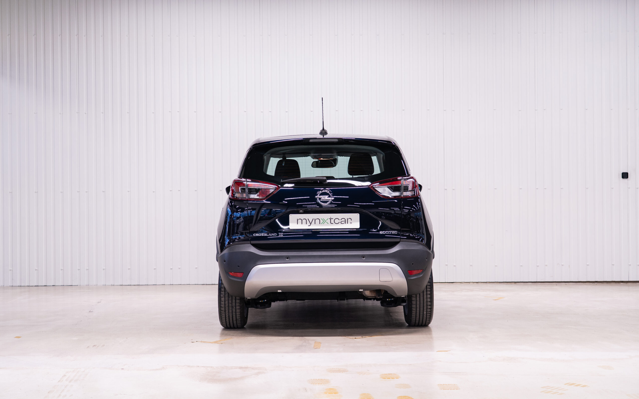 Vehicle gallery image 4