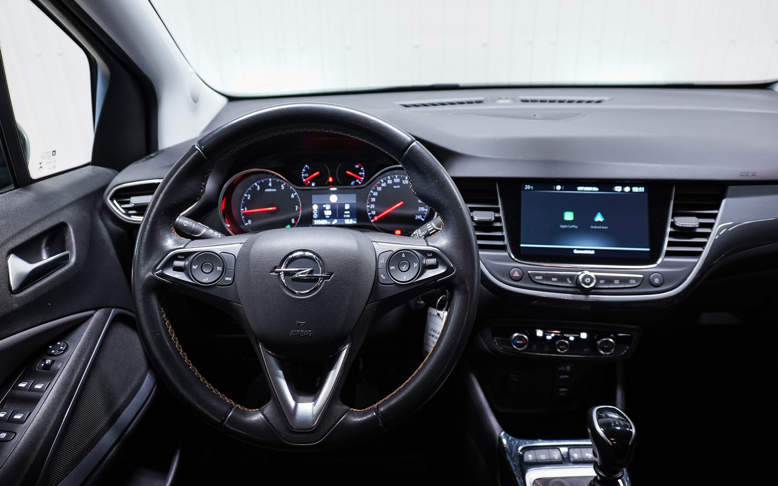 Vehicle gallery image 11