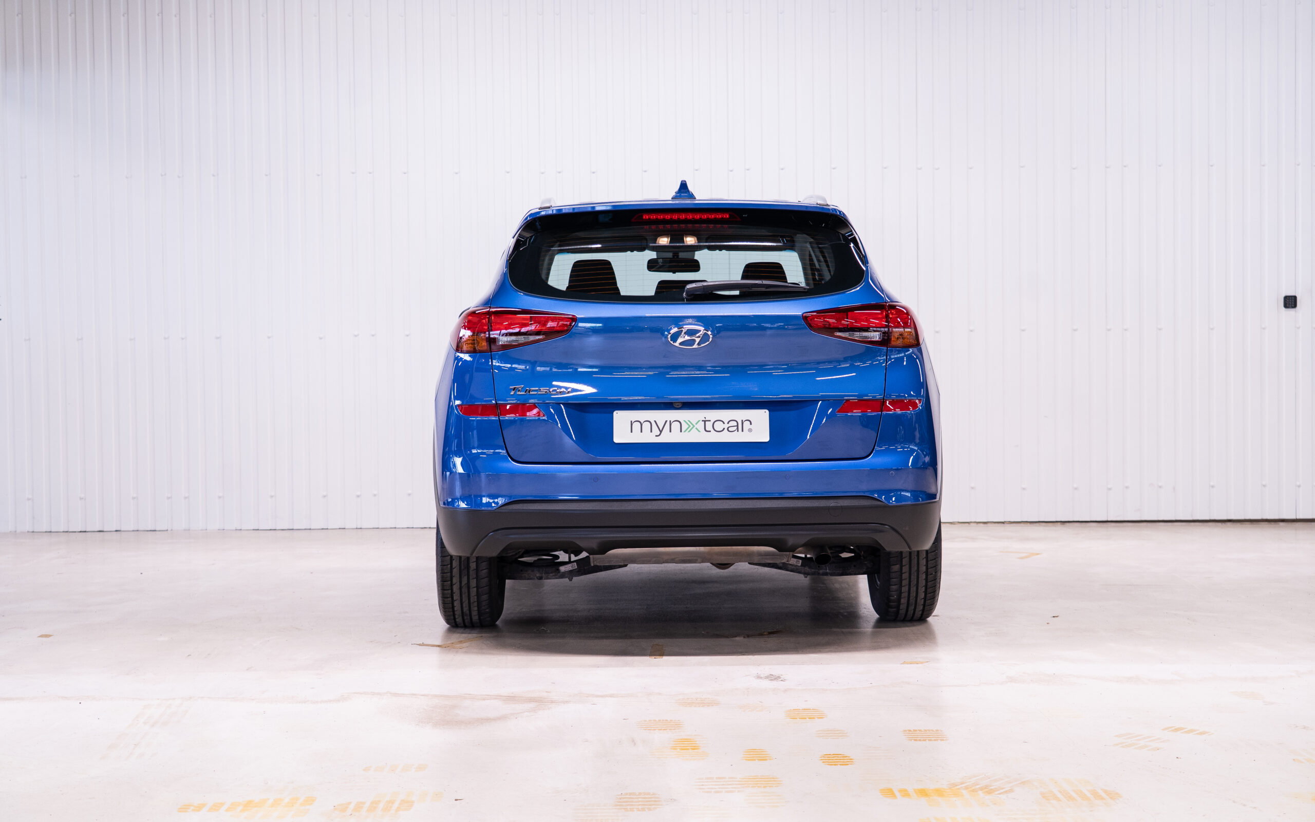 Vehicle gallery image 4