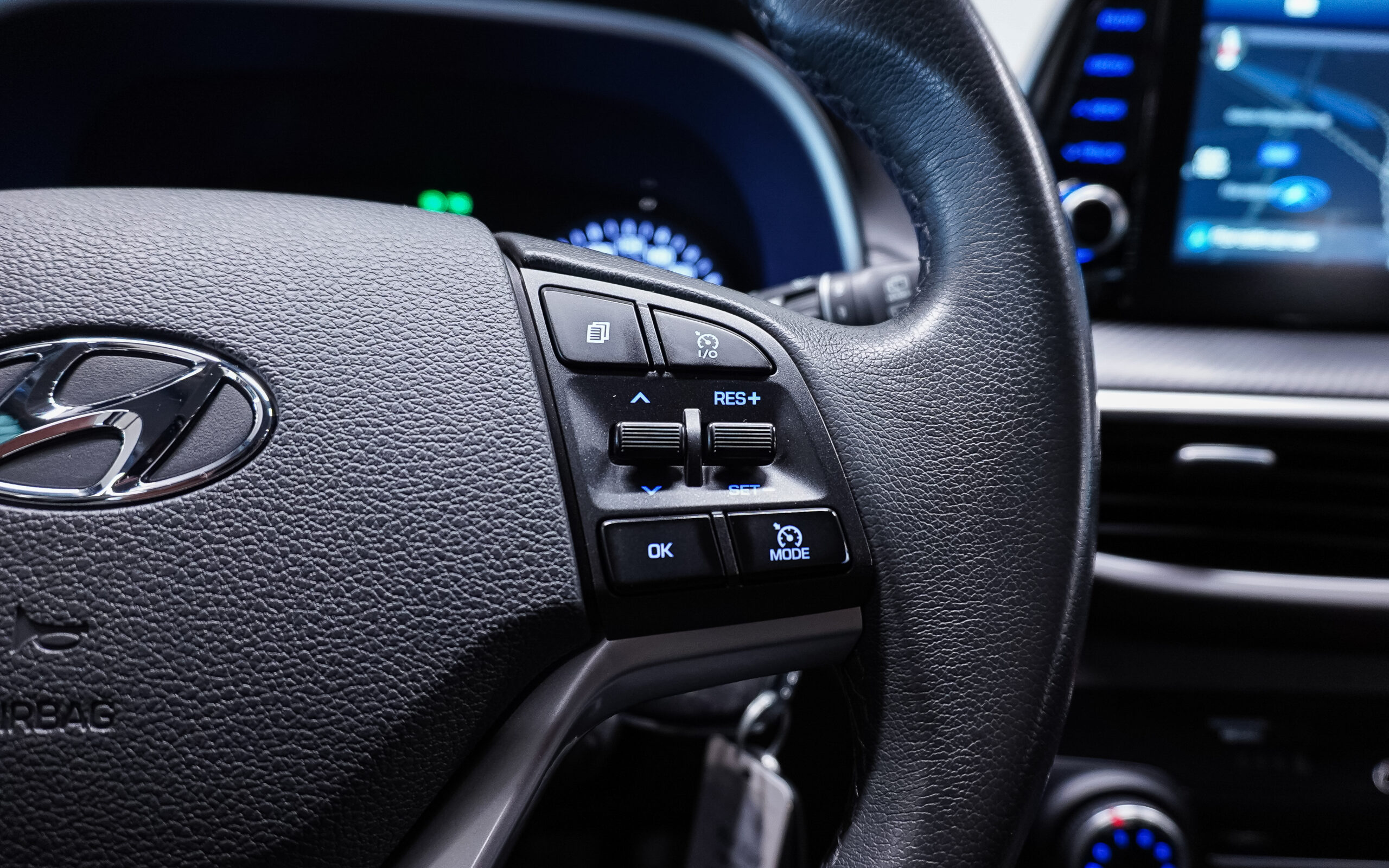 Vehicle gallery image 22