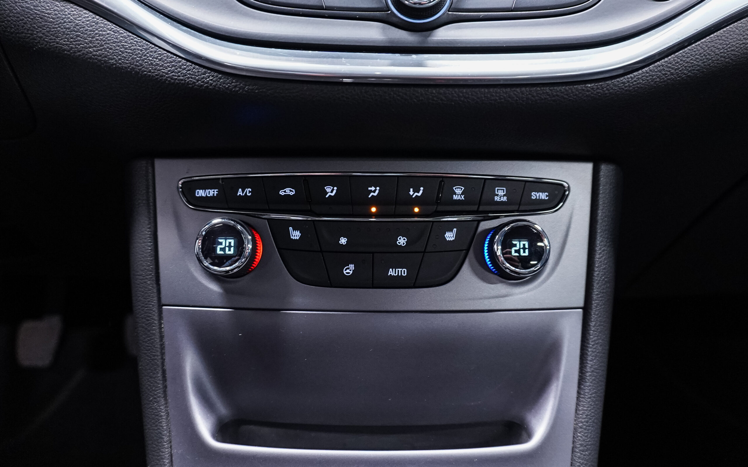 Vehicle gallery image 20