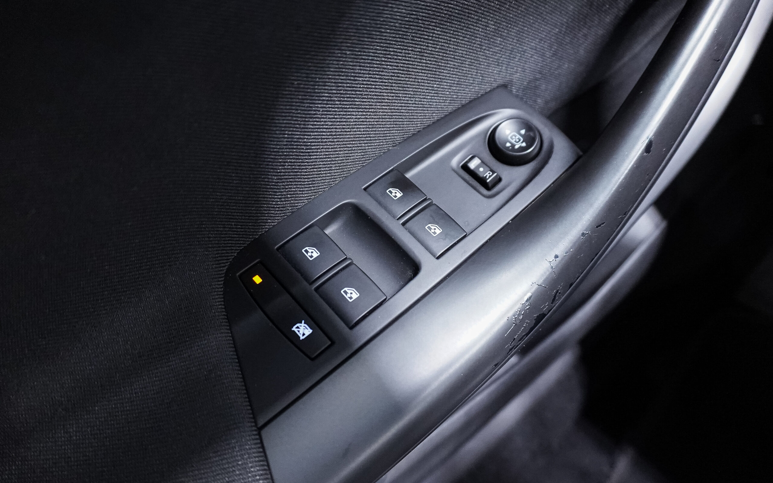 Vehicle gallery image 22