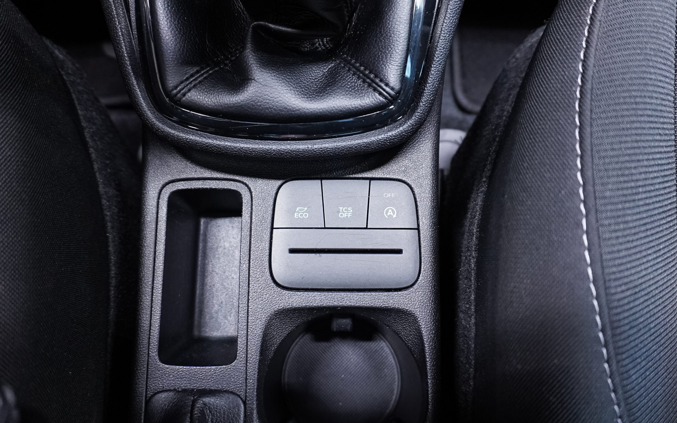Vehicle gallery image 21
