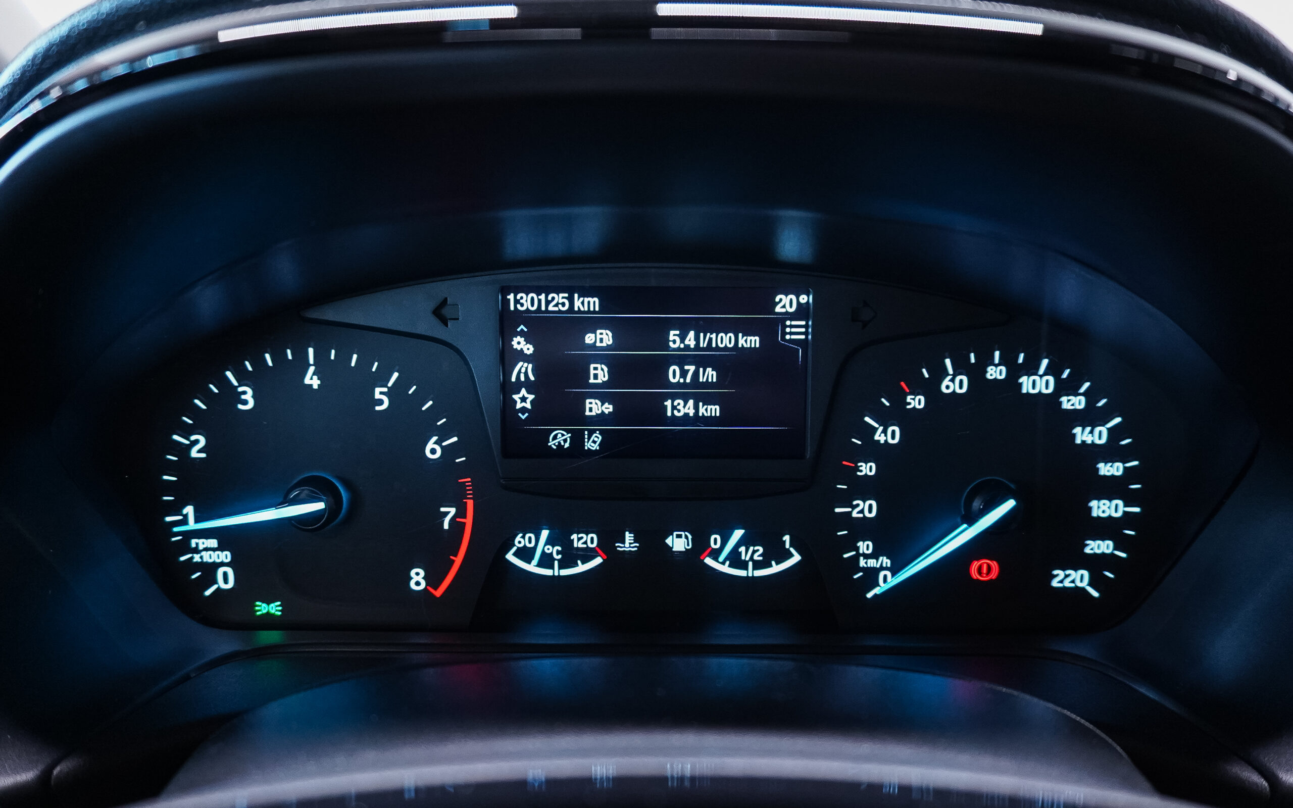 Vehicle gallery image 12